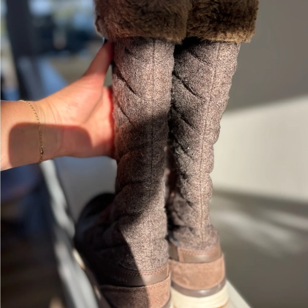 NWOT Salomon Brown and Red Lace Up Boots - Picture 8 of 8